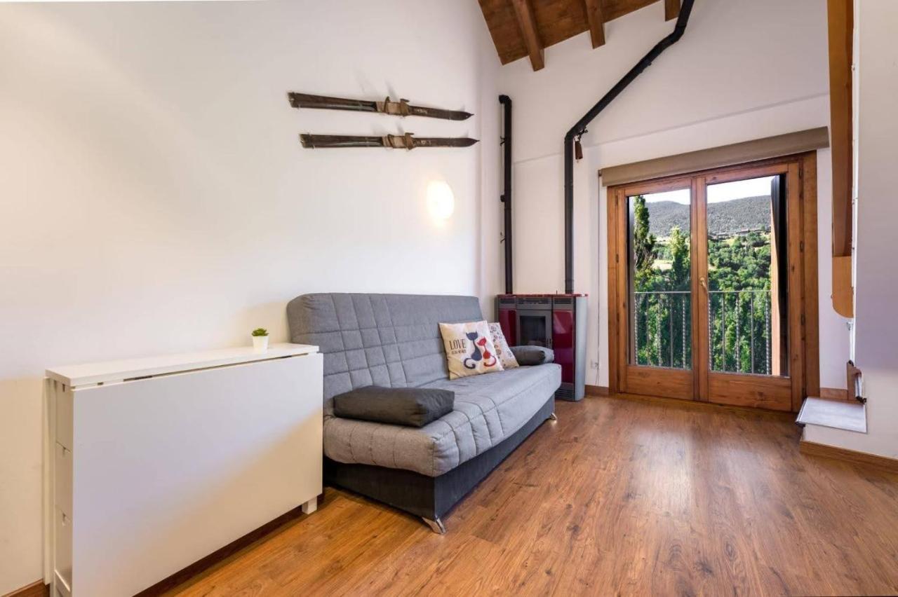 Apartamentsaloriaburg Farrera Exterior foto